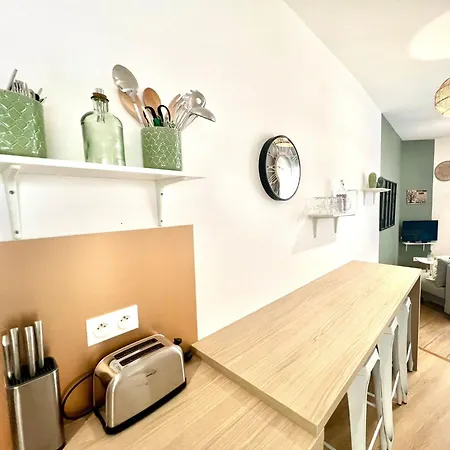 New Cosy Lumina - 4 Pax -chateau Et Terrasse 30m² Apartment Lourdes